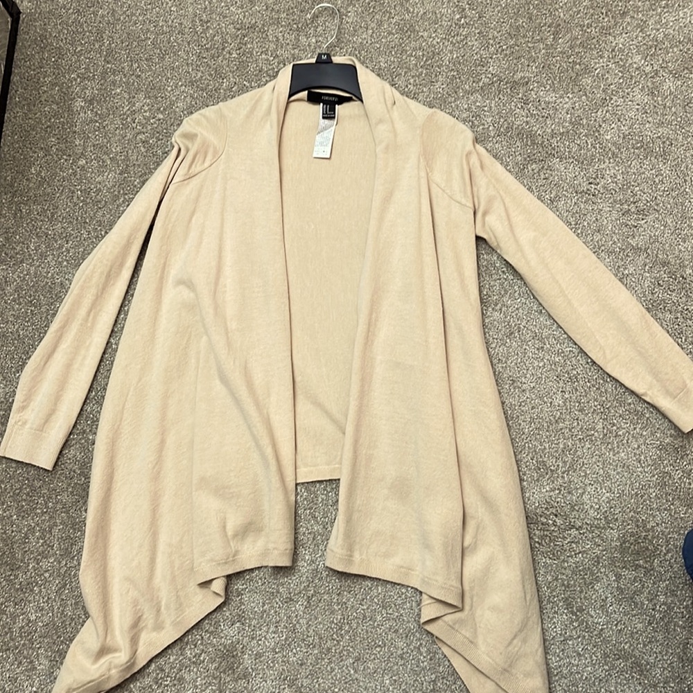 Forever 21 Shrug. Tan color Size Medium